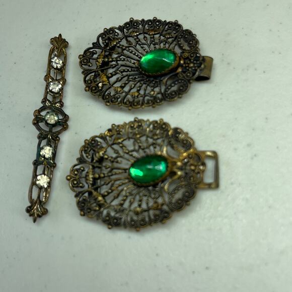 Vintage Antique Jewelry 3 Pieces Bar Pin and 2 pieces of Green Stone Pieces ? - Picture 7 of 13